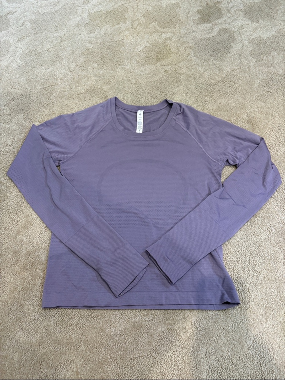 Lululemon long sleeve dry fit